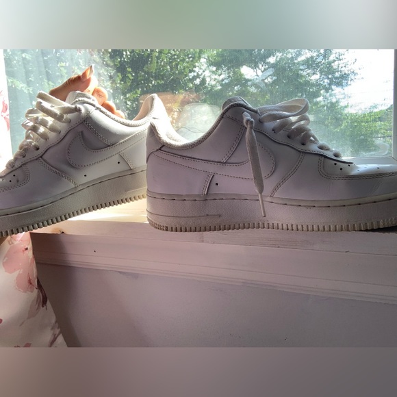 Nike Air Force 1 - Picture 6 of 7